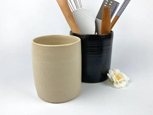 Portautensilios de Cerámica de Arcilla Natural, Acabado Mate Minimalista, Resistente a Altas Temperaturas, Organizador de Almacenamiento para Encimera de Cocina - Product Image 4
