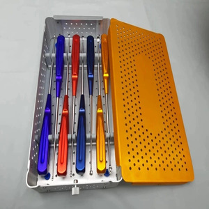 JAMSO INDUSTRIES Juego de 8 Curetas Cervicales Americanas Rainbow con Caja, Instrumentos Ortopédicos para Columna Vertebral JI-3165, Certificación CE Clase I - Product Image 2