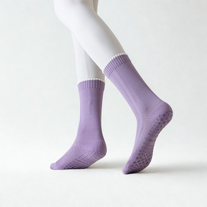 <b>Custom</b> Logo Anti-Slip Crew <b>Socks</b> Solid Color Non-Slip <b>Grip</b> <b>Socks</b> for Daily Wear Adults Spring Casual Knitted <b>Sock</b> - Product Image 4