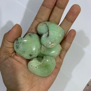 Cœur en Chrysoprase Vert Naturel 3,5 cm – Cristal pour la Guérison et de Magnifiques Décorations d'Intérieur - Product Image 2