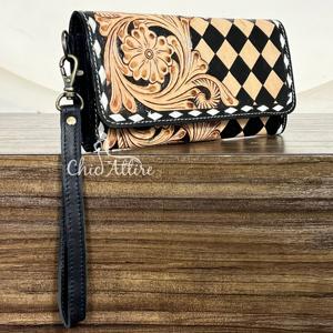 Nouveau Portefeuille Long Femme en Cuir de Vachette Gravé à la Main Motif Carreaux 2026 avec Dragonne et Design Floral Western - Product Image 1