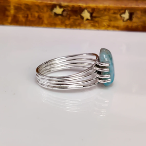 Anillo de Larimar en Plata de Ley 925 con Corte Ovalado, Gema Preciosa, Anillo de Regalo para Boda, Compromiso o Aniversario, con Engaste en Bisel - Product Image 5