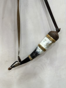 Corne en poudre hautement durable, style Viking, pour décoration intérieure, disponible en provenance d'Inde - Product Image 4