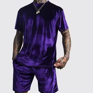 เสื้อกำมะหยี่และกางเกงขาสั้นผู้ชายสั่งตัดพิเศษ พร้อมปักโลโก้ เสื้อกำมะหยี่และกางเกงขาสั้นคุณภาพสูงสำหรับผู้ชาย - Product Image 2