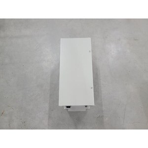Módulo de Control de Bomba RF TEL Vesta-PM2, Usado, Piezas de Equipos Semiconductores Legados - Product Image 1