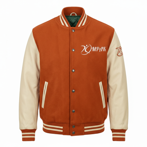 Blouson universitaire d'hiver à capuche de style américain esthétique avec lettres en chenille, vêtement d'extérieur durable, logo frontal - Product Image 1