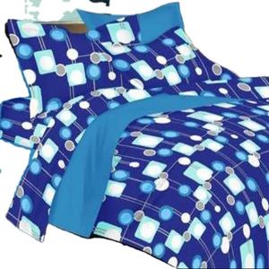 Ensemble de couette en coton à nombre de fils élevé Tailles personnalisées Conception imprimée pour le relooking de la chambre Durable et facile à laver - Product Image 1