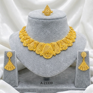 MOLL JEWELLERS ชุดเครื่องประดับเจ้าสาวสำหรับผู้หญิง ดีไซน์ทันสมัย ชุบเงินแท้ หนา 0.3 มม. ได้รับการรับรองจากผู้เชี่ยวชาญภายนอก ประกอบด้วยสร้อยคอ ต่างหู และแหวน - Product Image 5