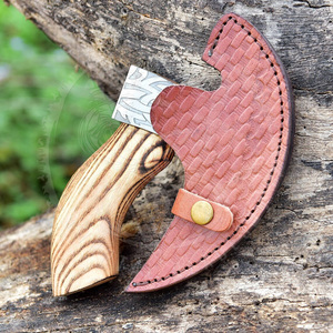 Cuchillo para Pizza Vikingo en Oferta, Cuchillo para Pizza de Acero Inoxidable Forjado a Mano con Mango de Madera y Funda de Cuero - Product Image 5