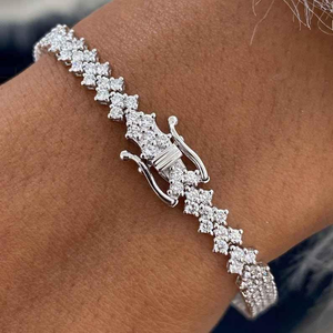 Pulsera de tenis de plata 925 con moissanita de lujo, diseño floral, estilo elegante y moderno para mujer - Product Image 3