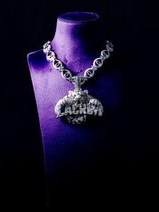 Collier Pendentif Lettre Tigre Personnalisé en Moissanite, Chaîne en Argent 925 Plaqué Rhodium, Bijou avec Pierres Rouges et Translucides, Cadeau - Product Image 3