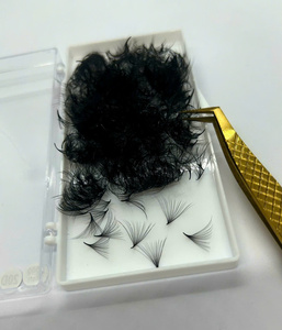 ขนตาปลอมแบบพัดสำเร็จรูป 20D ความหนา 0.03 มม. ขนตาเมกะวอลลุ่ม ขนนุ่มเหมือนขนมิงค์ ขนตาคุณภาพพรีเมียม ใยแคชเมียร์ PBT ยี่ห้อ VIETKINGLASH - Product Image 4