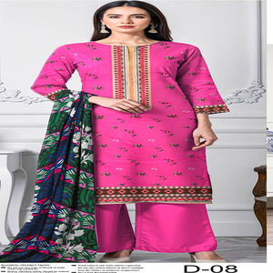 Les dernières créations de shalwar kameez pakistanais de marque pour femmes, en coton/lawn, imprimés. - Product Image 1