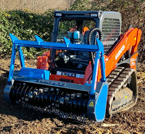 Cortadora de Matorrales Hidráulica para Cargadora de Orugas Kubota SVL75-2, Accesorio para Silvicultura, Alto Momento de Carga, 75KW de Potencia, 5 Años de Garantía - Product Image 1