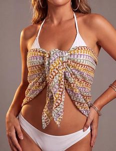 Jupe cache-cœur asymétrique à imprimé géométrique, mini, sans manches, en polyester et rayonne tissée, taille naturelle - Product Image 2