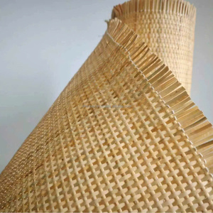 Rouleau de cannage en rotin naturel idéal pour la fabrication de meubles, les panneaux de placard, les travaux manuels et la vente en gros à grand volume - Product Image 2