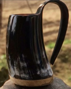 Taza de Cerveza Artesanal HASAN CRAFT de Cuerno de Búfalo con Diseño Triangular, Vaso de Lujo con Asa para Adultos - Product Image 3