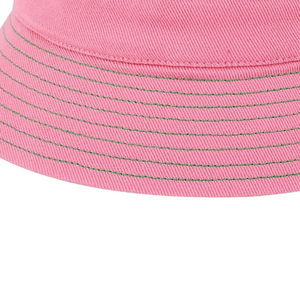 Chapeau Bob Rose en Coton avec Lettres Brodées Vertes – Idéal pour l'Été, la Plage, la Pêche et les Activités de Plein Air pour Femme - Product Image 3