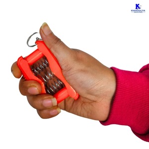 K Star Fortalecedor de Agarre para Manos, Ejercitador de Dedos con Resistencia de Resorte, Entrenador para Fortalecimiento de Manos y Muñecas, Terapia Física - Product Image 2
