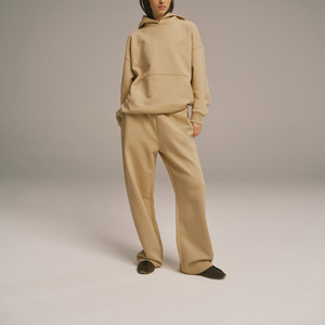 Ensemble de survêtement en molleton personnalisé pour femmes, ensemble assorti de sweat-shirt et de pantalon de survêtement décontracté, doux et respirant, survêtements de haute qualité - Product Image 1