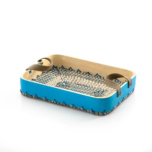 Bandeja rectangular de bambú y algas marinas, elegante, azul, con asas de cuero, venta al por mayor - Product Image 1