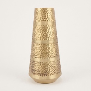 Ensemble de 2 vases contemporains en aluminium léger et durable, motif feuille de Ginkgo découpée, design botanique, pièce maîtresse décorative - Product Image 2