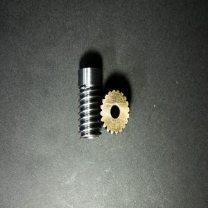 Engrenage à vis sans fin en acier gauche/droite personnalisé de précision supérieure pour réducteur de vitesse certifié ISO9001 fabriqué à Taiwan - Product Image 6