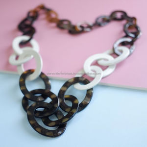 Collar de resina de La India, collar de resina con temática de Ángel, estilo antiguo para decoración y regalo de bodas - Product Image 2