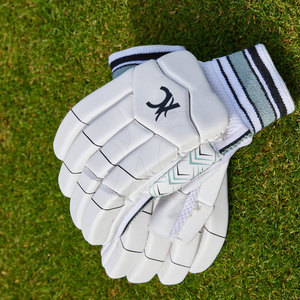 Guantes de Bateo Flexibles con Agarre Antideslizante, Soporte Ajustable para la Muñeca y Malla Transpirable para Prácticas Deportivas Juveniles - Product Image 6