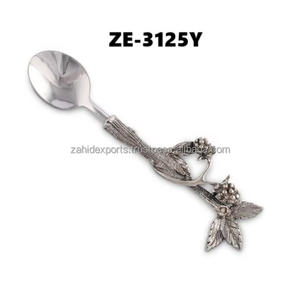 Juego de Cubiertos de Acero Inoxidable de 24 Piezas con Estampado Floral y Estilo Americano, Ideal para Fiestas en el Jardín, Apto para Uso en el Hogar y Hoteles - Product Image 5