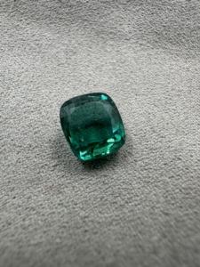 Natural <b>Emerald</b> <b>Cushion</b> Cut Green Loose Gemstone For Jewelry Making - Product Image 3