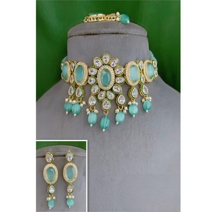 ชุดสร้อยคอพร้อมต่างหูประดับมอสซาไนต์ชุบทองคุณภาพพรีเมียมระดับพรีเมียม ดีไซน์คลาสสิก เหมาะสำหรับงานแต่งงาน งานหมั้น และงานเลี้ยงต่างๆ - Product Image 1