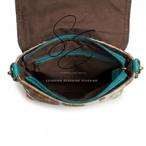 Sac bandoulière en cuir de vachette turquoise avec poils, petit sac à bandoulière pour usage quotidien, homme et femme - Product Image 5