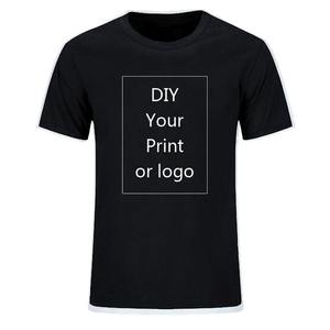 T-shirt noir à col rond et manches courtes pour homme, coupe classique, 100 % coton respirant, tricoté en jersey, color block, avec logo frontal - Product Image 1
