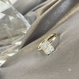 Bague de fiançailles classique pour femme avec diamant taille émeraude, pierre de laboratoire couleur D, plaqué or, cadeau pour anniversaire de mariage ou fête - Product Image 2