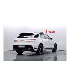 Genesis GV70 2.5T AWD 2024, SUV a Gasolina con Caja de Cambios Automática, Asientos de Cuero, Cámara Trasera, 33,390 km, Volante a la Izquierda - Product Image 2