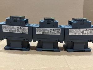 Contactor Schneider TeSys D Control LC1D188M7 4P 188A AC-1 220V 50/60Hz Cuatro Fases 32A Capacidad de Ruptura - Product Image 4