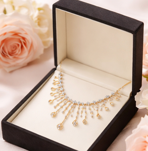 สร้อยคอจี้เพชรทรงหยดน้ำสามเม็ดประดับด้วยทองคำขาว 14K หรูหรา ดีไซน์สวยงาม เหมาะสำหรับผู้หญิง เป็นของขวัญวันครบรอบหรือวันแต่งงาน - Product Image 2