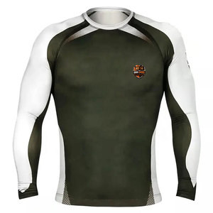 Rashguard Premium pour Homme Respirant Léger Séchage Rapide Extensible pour Entraînement Fitness Musculation Fabriqué au Pakistan - Product Image 1