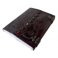 Carnet en cuir gaufré fait main avec sept chakras, style médiéval, pour yoga et pleine conscience, idéal pour poésie, croquis et couture – Vente en gros