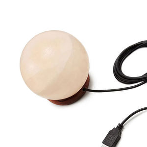 Lampe de sel de l'Himalaya pleine lune, grande taille, sculptée à la main, couleur naturelle, globe au toucher réel pour la décoration intérieure - Product Image 3