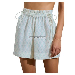 Shorts de week-end pour femmes de haute qualité avec cordon de serrage, multicolores, imprimés personnalisés, style hip-hop, pour l'été - Product Image 2