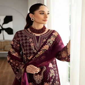 Vente de liquidation sur les femmes pakistanaises indiennes en mousseline de soie Shalwar Kamez Dupata robe de soirée Ramsha vente en gros pour les occasions de mariage - Product Image 2