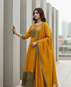 Traje Salwar de Diseño Bollywood, Suave y Hermoso, Vestido Largo Pakistaní con Dupatta, Estilo Tradicional para Fiestas y Bodas - Product Image 4