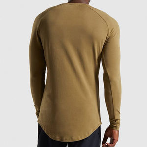 Promotion en gros : T-shirt tricoté personnalisé à col rond et manches longues pour homme, 100 % coton, séchage rapide, résistant aux UV, respirant et uni - Product Image 6