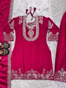 Colección Pakistaní India, Salwar Kameez de 3 Piezas Listo para Usar, Bordado Intenso en Seda Chinnon, Secado Rápido, Diseños Elegantes Tradicionales - Product Image 4