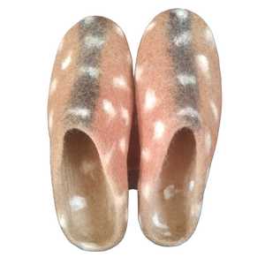 Asthamangal Gift Craft – Chaussons d'intérieur chauds jetables pour hommes, antidérapants, légers, en feutre, à tige haute, avec semelle intermédiaire en PVC/cuir - Product Image 5