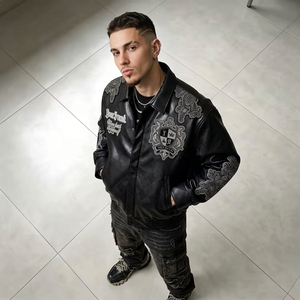 Chaqueta Bomber de Cuero Genuino Premium Negra para Hombre, Diseño con Parches Bordados, Cuello Camisero, Estilo Motero, para Otoño - Product Image 4