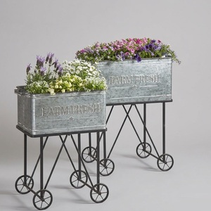 Juego de 3 Macetas de Metal Galvanizado con Soportes de Hierro Negro, Acabado Desgastado, Decoración Moderna para Jardín de Estilo Rústico al Mejor Precio - Product Image 4