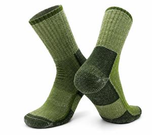 <b>Men's</b> Crew <b>Socks</b> <b>Green</b> Cotton Knitted Breathable Sports Summer Wear Standard Thickness Solid Cuff Logo - Product Image 1
